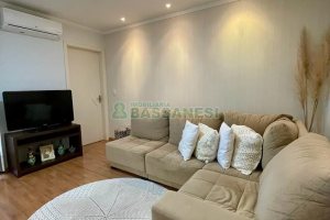 Apartamento com 64m², 2 dormitórios, 1 vaga, no bairro Cidade Nova em Caxias do Sul para Comprar