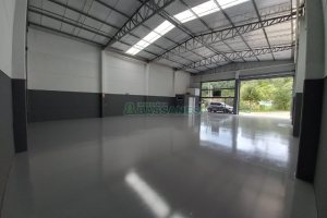 Pavilhão com 320m², no bairro Salgado Filho em Caxias do Sul para Comprar