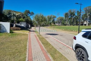 Terreno, no bairro Nossa Senhora da Saúde em Caxias do Sul para Comprar