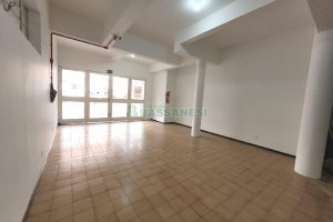 Loja com 90m², no bairro Centro em Caxias do Sul para Alugar