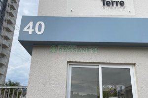 Apartamento com 56m², 2 dormitórios, 1 vaga, no bairro Cidade Nova em Caxias do Sul para Alugar