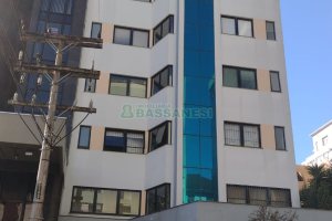 Sala com 48m², no bairro Centro em Caxias do Sul para Comprar