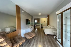 Apto Mobiliado com 115m², 3 dormitórios, 2 vagas, no bairro Centro em Caxias do Sul para Alugar