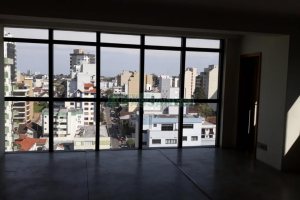 Sala com 68m², 1 vaga, no bairro Rio Branco em Caxias do Sul para Comprar