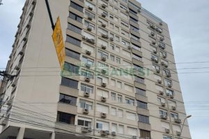 Loja com 643m², no bairro São Pelegrino em Caxias do Sul para Comprar