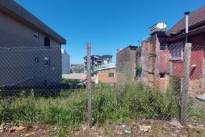 Terreno com 230m², no bairro Rio Branco em Caxias do Sul para Comprar