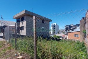 Terreno com 230m², no bairro Rio Branco em Caxias do Sul para Comprar