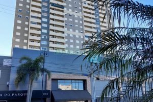 Apto Mobiliado com 71m², 2 dormitórios, 2 vagas, no bairro Madureira em Caxias do Sul para Alugar