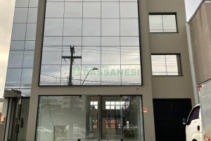 Sala com 167m², no bairro Sagrada Família em Caxias do Sul para Alugar