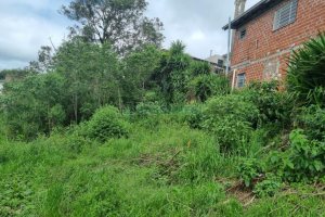 Terreno com 468m², no bairro Cruzeiro em Caxias do Sul para Comprar