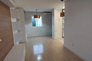 Apto Mobiliado com 67m², 2 dormitórios, 1 vaga, no bairro Kayser em Caxias do Sul para Comprar