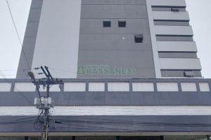 Sala com 51m², 1 vaga, no bairro Pio X em Caxias do Sul para Alugar