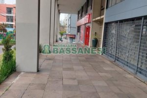 Loja com 568m², no bairro São Pelegrino em Caxias do Sul para Alugar
