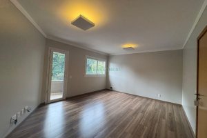 Apartamento com 110m², 2 dormitórios, 1 vaga, no bairro São Leopoldo em Caxias do Sul para Alugar