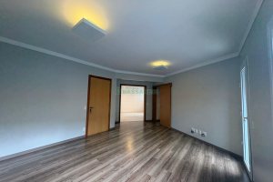 Apartamento com 110m², 2 dormitórios, 1 vaga, no bairro São Leopoldo em Caxias do Sul para Alugar