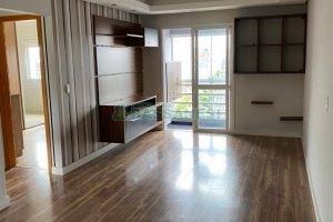 Apartamento com 70m², 2 dormitórios, 2 vagas, no bairro Sanvitto em Caxias do Sul para Comprar