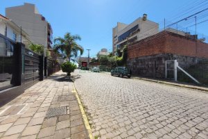 Terreno com 704m², no bairro Medianeira em Caxias do Sul para Alugar