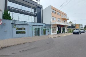 Predio com 600m², no bairro Cinqüentenário em Caxias do Sul para Alugar