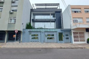 Predio com 600m², no bairro Cinqüentenário em Caxias do Sul para Alugar