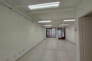 Loja com 100m², no bairro Forqueta em Caxias do Sul para Alugar