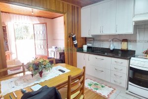 Casa com 90m², 3 dormitórios, no bairro Planalto em Caxias do Sul para Alugar