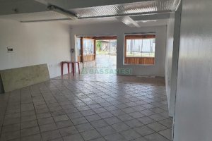 Loja com 90m², no bairro Kayser em Caxias do Sul para Alugar