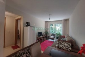 Apto Mobiliado com 52m², 2 dormitórios, 1 vaga, no bairro Presidente Vargas em Caxias do Sul para Comprar