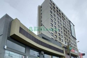 Apartamento com 71m², 2 dormitórios, 2 vagas, no bairro São Pelegrino em Caxias do Sul para Comprar