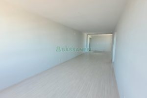 Apartamento com 71m², 2 dormitórios, 2 vagas, no bairro São Pelegrino em Caxias do Sul para Comprar