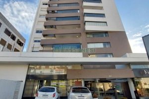 Apto Mobiliado com 89m², 2 dormitórios, 2 vagas, no bairro São Pelegrino em Caxias do Sul para Comprar