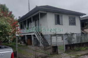 Terreno com 572m², no bairro Santa Catarina em Caxias do Sul para Comprar