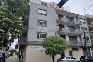 Apartamento com 117m², 3 dormitórios, no bairro São Pelegrino em Caxias do Sul para Comprar