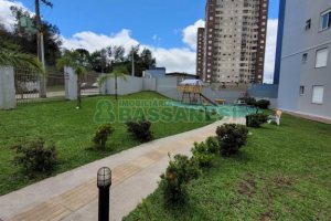 Apto Mobiliado com 55m², 2 dormitórios, 1 vaga, no bairro De Lazzer em Caxias do Sul para Alugar
