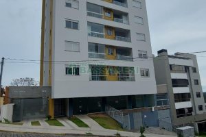 Apartamento com 55m², 2 dormitórios, 1 vaga, no bairro Nossa Senhora da Saúde em Caxias do Sul para Comprar