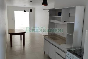 Apartamento com 38m², 1 dormitório, 1 vaga, no bairro Petrópolis em Caxias do Sul para Alugar