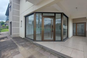 Loja com 76m², no bairro Sagrada Família em Caxias do Sul para Alugar