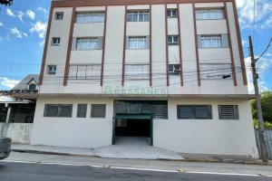 Loja com 396m², 3 dormitórios, no bairro Santa Catarina em Caxias do Sul para Alugar