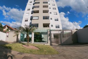 Apto Mobiliado com 55m², 2 dormitórios, 2 vagas, no bairro Bela Vista em Caxias do Sul para Alugar