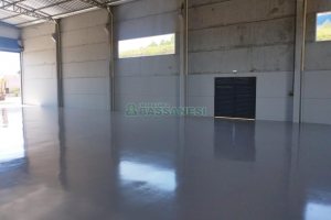 Pavilhão com 830m², no bairro São Gotardo em Flores da Cunha para Alugar