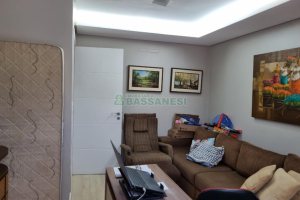 Apartamento com 233m², 3 dormitórios, 2 vagas, no bairro Santa Catarina em Caxias do Sul para Comprar