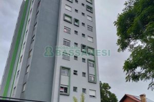 Apartamento com 63m², 2 dormitórios, 1 vaga, no bairro Petrópolis em Caxias do Sul para Comprar