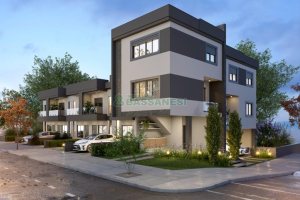 Sobrado com 114m², 2 dormitórios, 1 vaga, no bairro São Virgílio em Caxias do Sul para Comprar