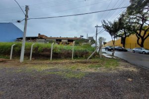 Terreno com 410m², no bairro Exposição em Caxias do Sul para Comprar