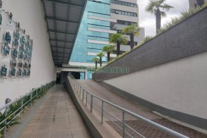 Sala com 58m², no bairro Centro em Caxias do Sul para Alugar