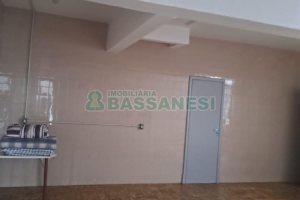 Loja com 83m², no bairro Lourdes em Caxias do Sul para Alugar