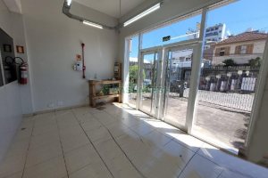 Loja com 200m², 1 vaga, no bairro Pio X em Caxias do Sul para Alugar