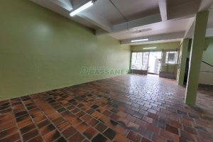 Loja com 145m², no bairro Cruzeiro em Caxias do Sul para Alugar