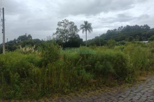 Terreno com 360m², no bairro Desvio Rizzo em Caxias do Sul para Comprar