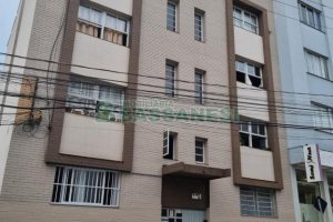 Apartamento com 66m², 2 dormitórios, no bairro Centro em Caxias do Sul para Comprar