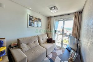 Apto Mobiliado com 50m², 2 dormitórios, 1 vaga, no bairro Santa Lúcia em Caxias do Sul para Comprar